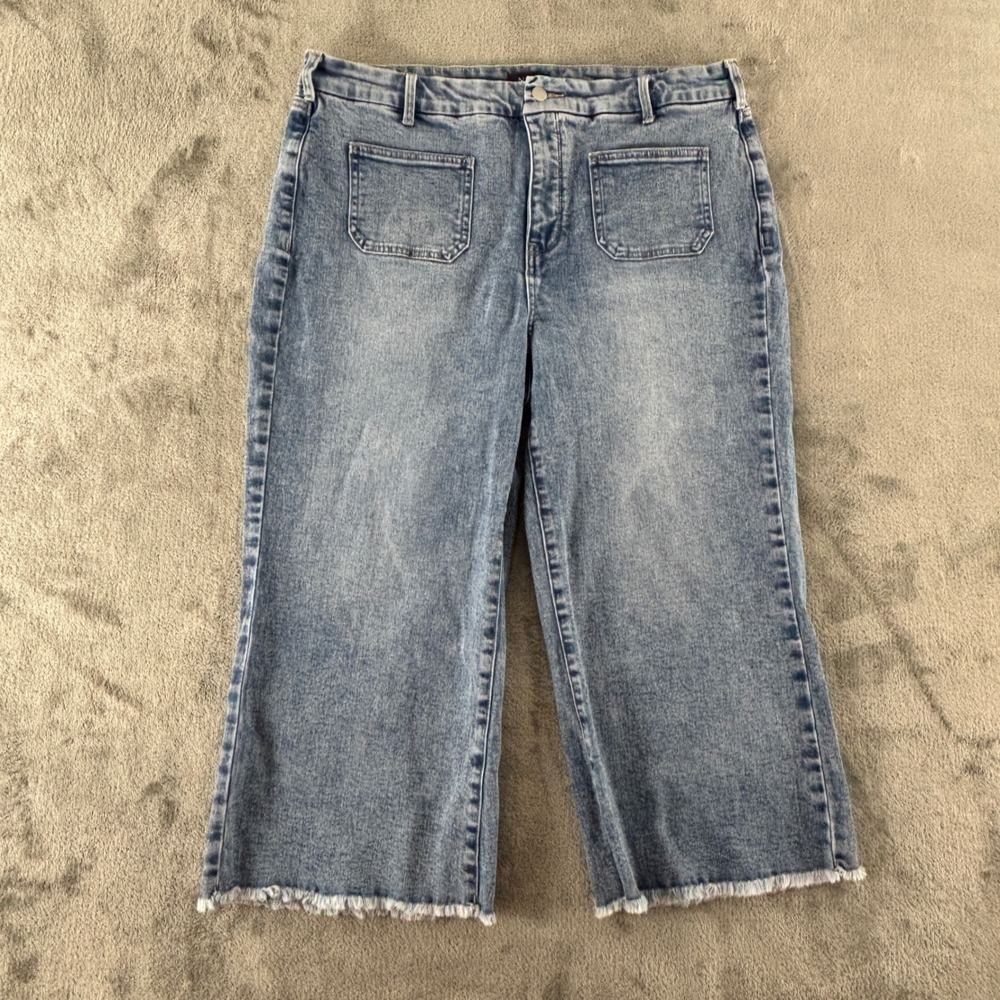 NYDJ Patchie Wide Leg Capri Jeans Womens 16 Light Wash Stretch Denim 22" Inseam